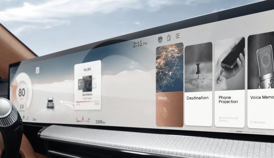 Genesis GV80 technology display